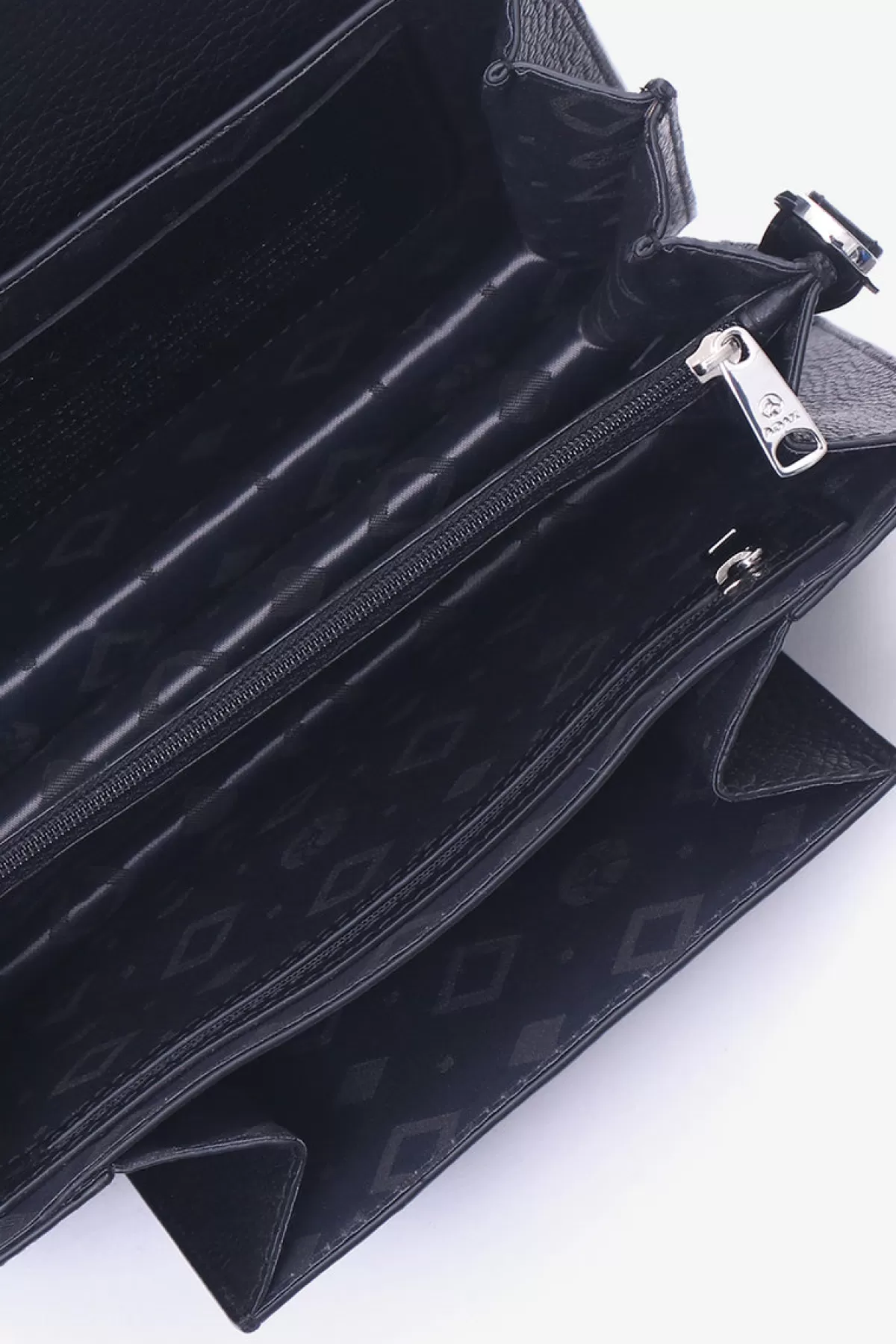 Adax Cormorano Shoulder Bag Aurora Black Shop
