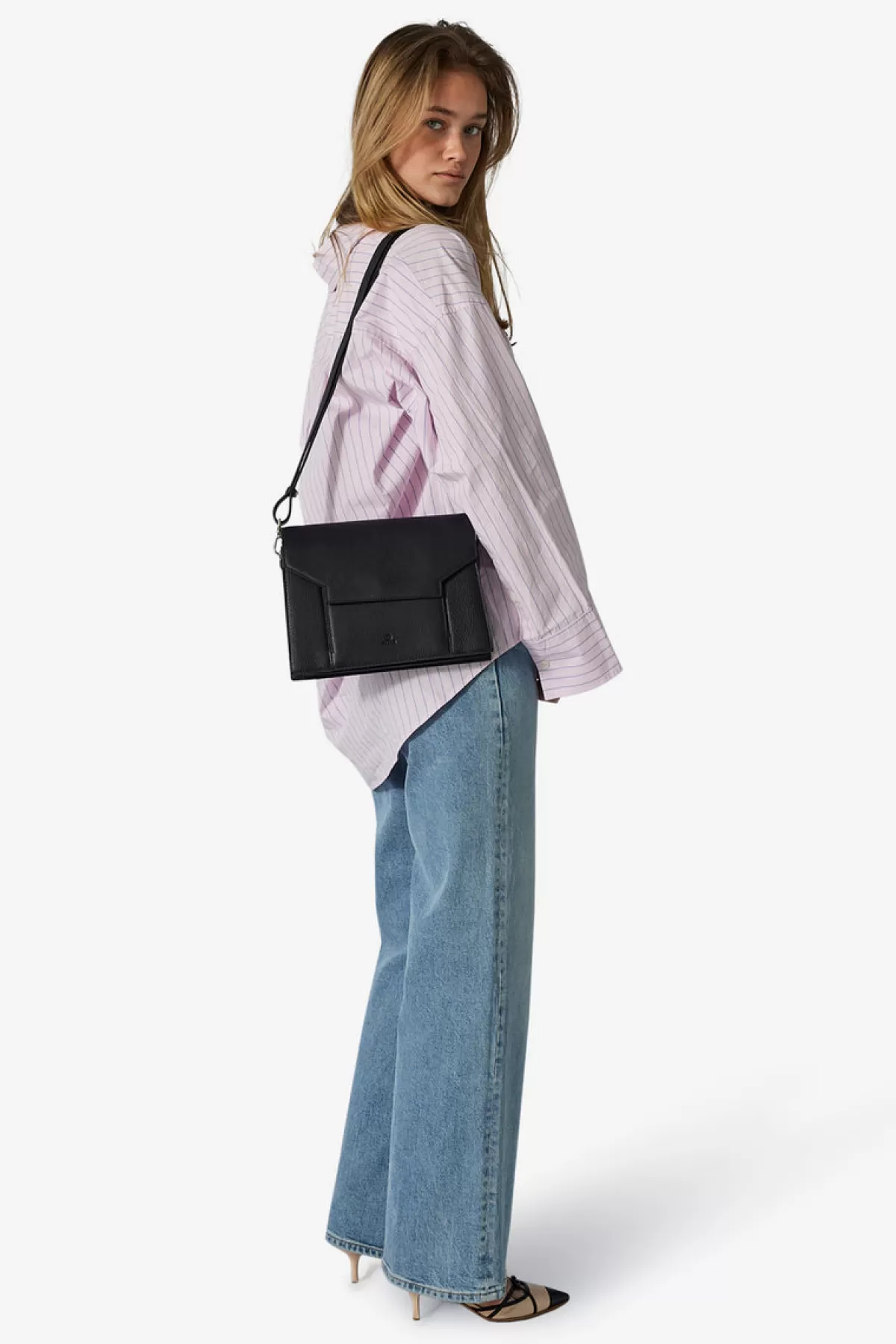Adax Cormorano Shoulder Bag Aurora Black Shop